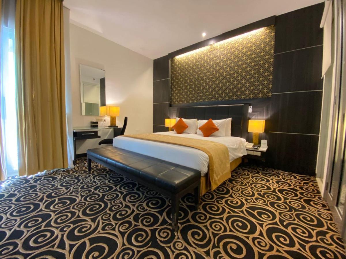 Golden Flower By Kagum Hotels Bandung Exteriér fotografie