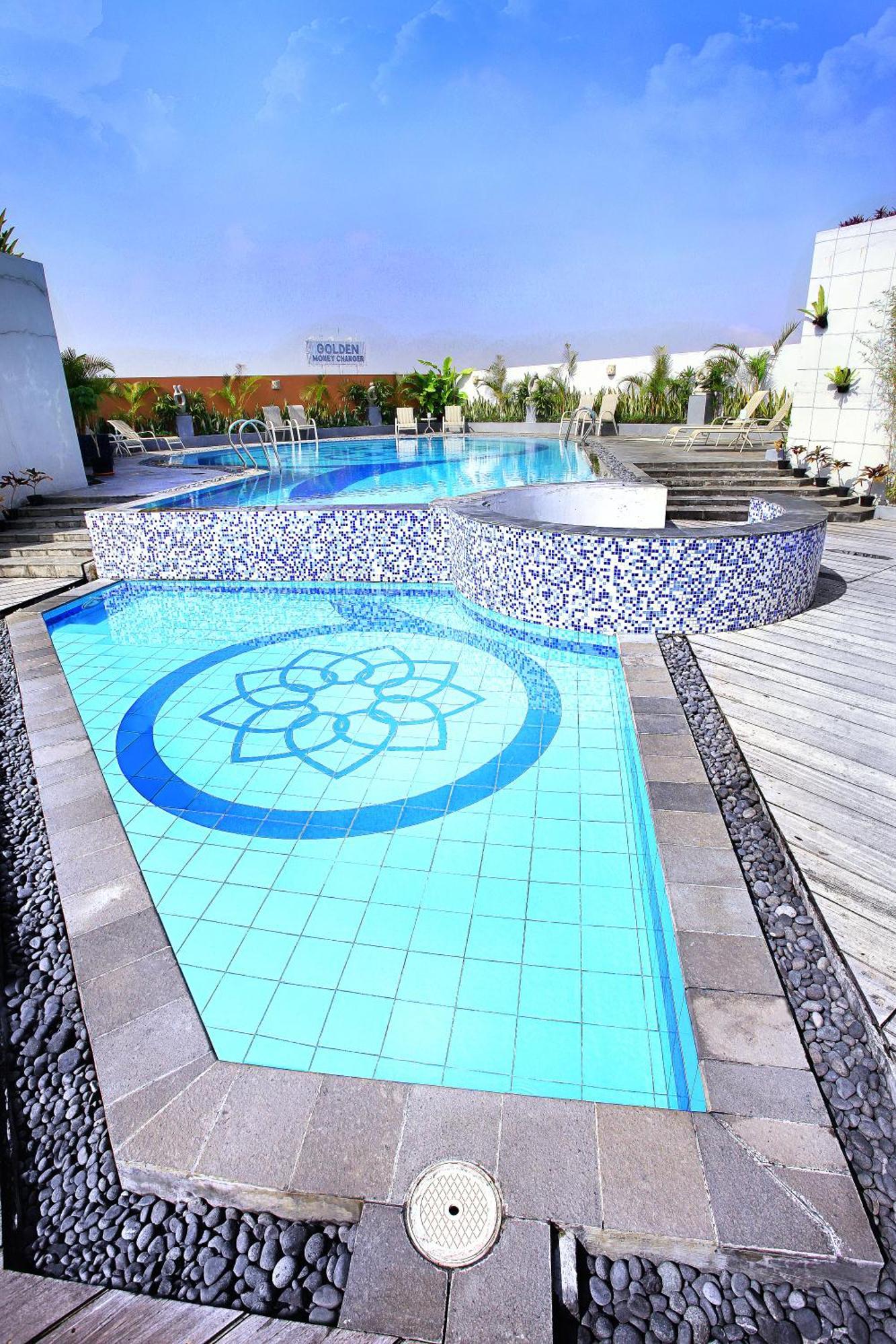 Golden Flower By Kagum Hotels Bandung Exteriér fotografie