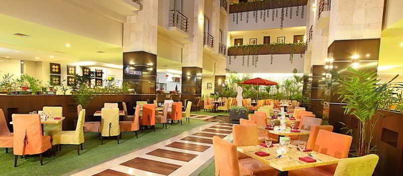 Golden Flower By Kagum Hotels Bandung Exteriér fotografie