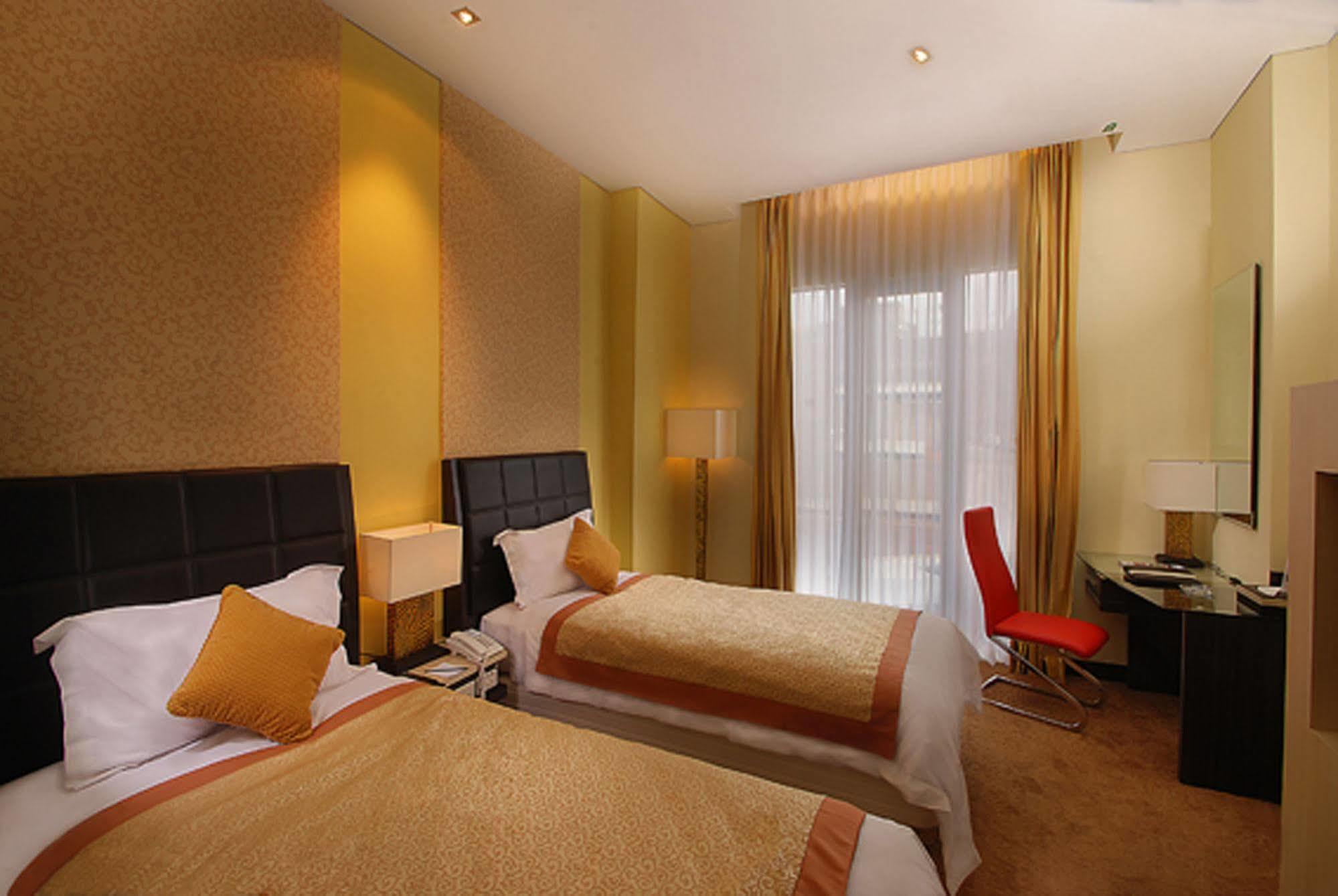 Golden Flower By Kagum Hotels Bandung Exteriér fotografie