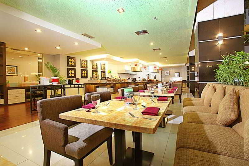 Golden Flower By Kagum Hotels Bandung Exteriér fotografie
